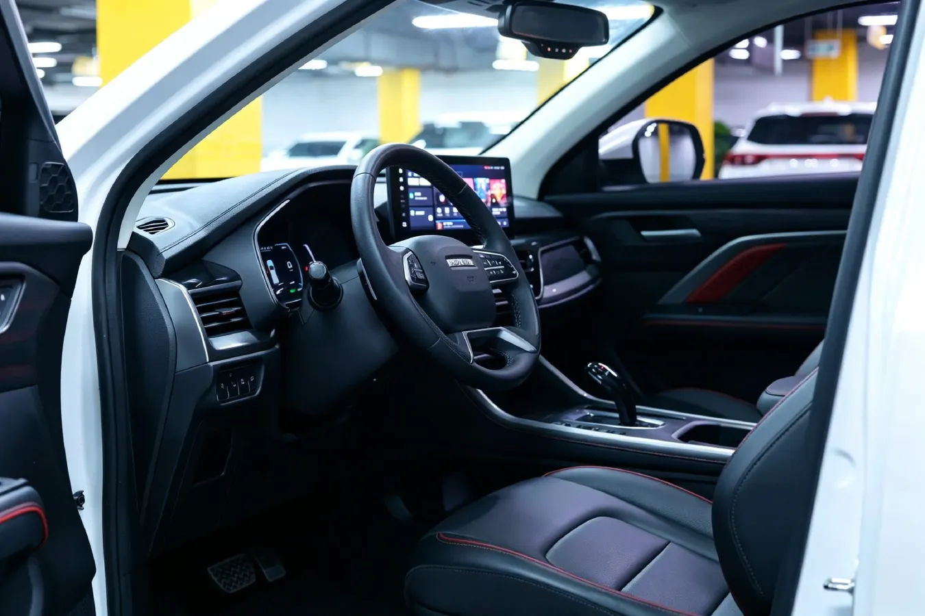 2021 Haval H6 1.5T 169HP L4 7DCT,autocango,china used car exporter,china ev exporter,chinese used car exporter,chinese used ev exporter