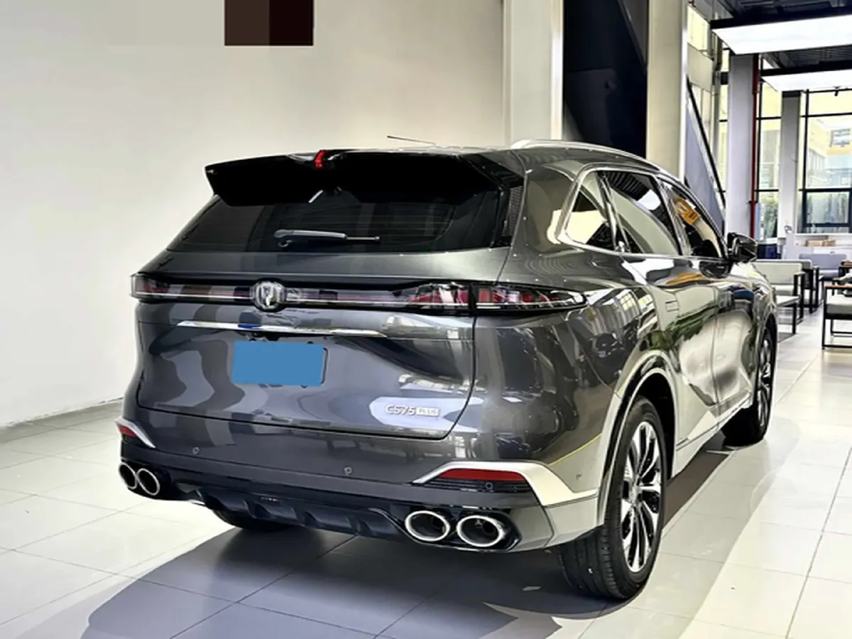 2025 ChangAn CS75 Plus 2.0T 233HP L4 8AT,autocango,china used car exporter,china ev exporter,chinese used car exporter,chinese used ev exporter