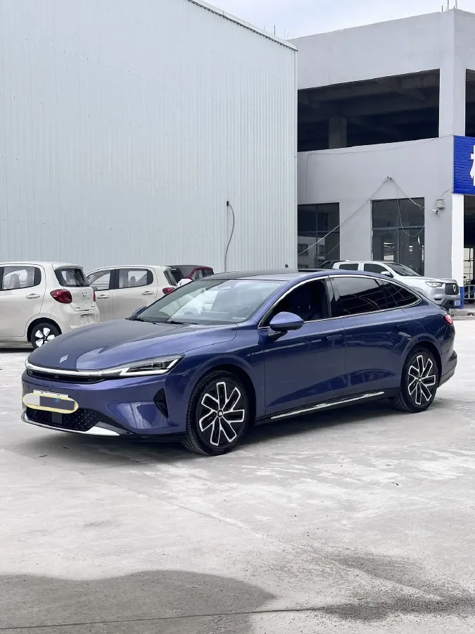 2025 BaoJun XiangJing 1.5T 143HP L4 1DHT PHEV,autocango,china used car exporter,china ev exporter,chinese used car exporter,chinese used ev exporter