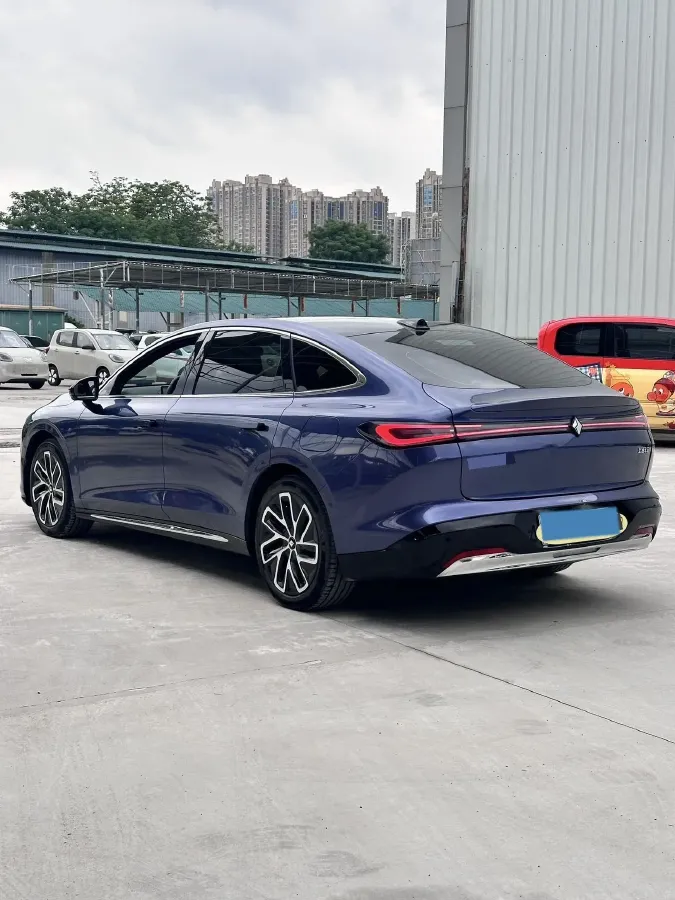 2025 BaoJun XiangJing 1.5T 143HP L4 1DHT PHEV,autocango,china used car exporter,china ev exporter,chinese used car exporter,chinese used ev exporter