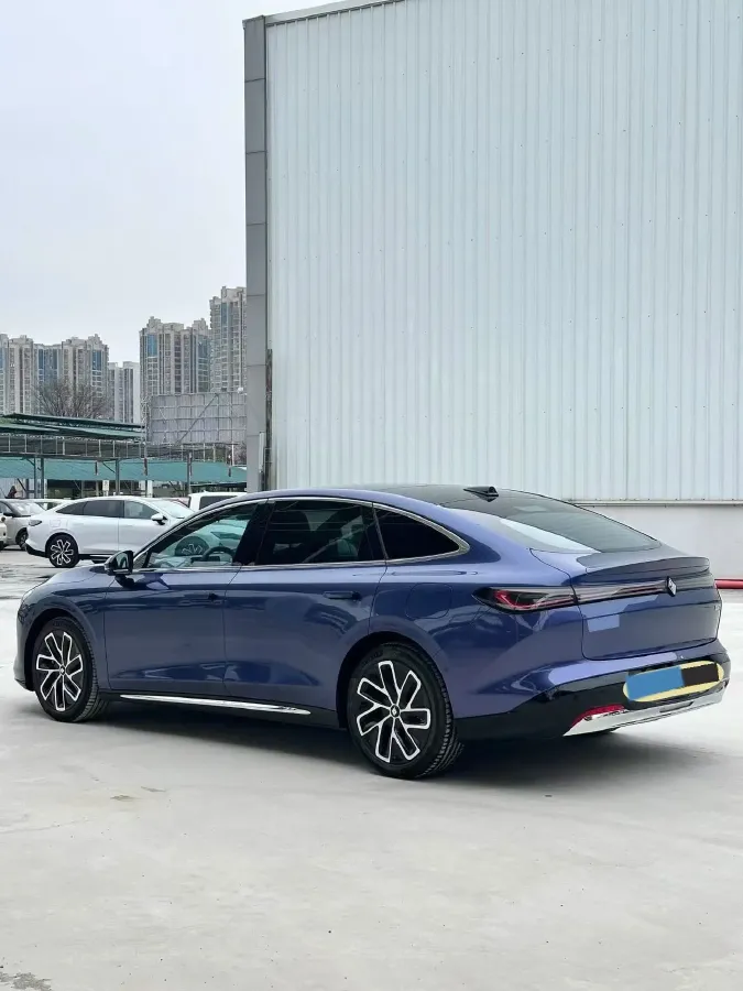 2025 BaoJun XiangJing 1.5T 143HP L4 1DHT PHEV,autocango,china used car exporter,china ev exporter,chinese used car exporter,chinese used ev exporter