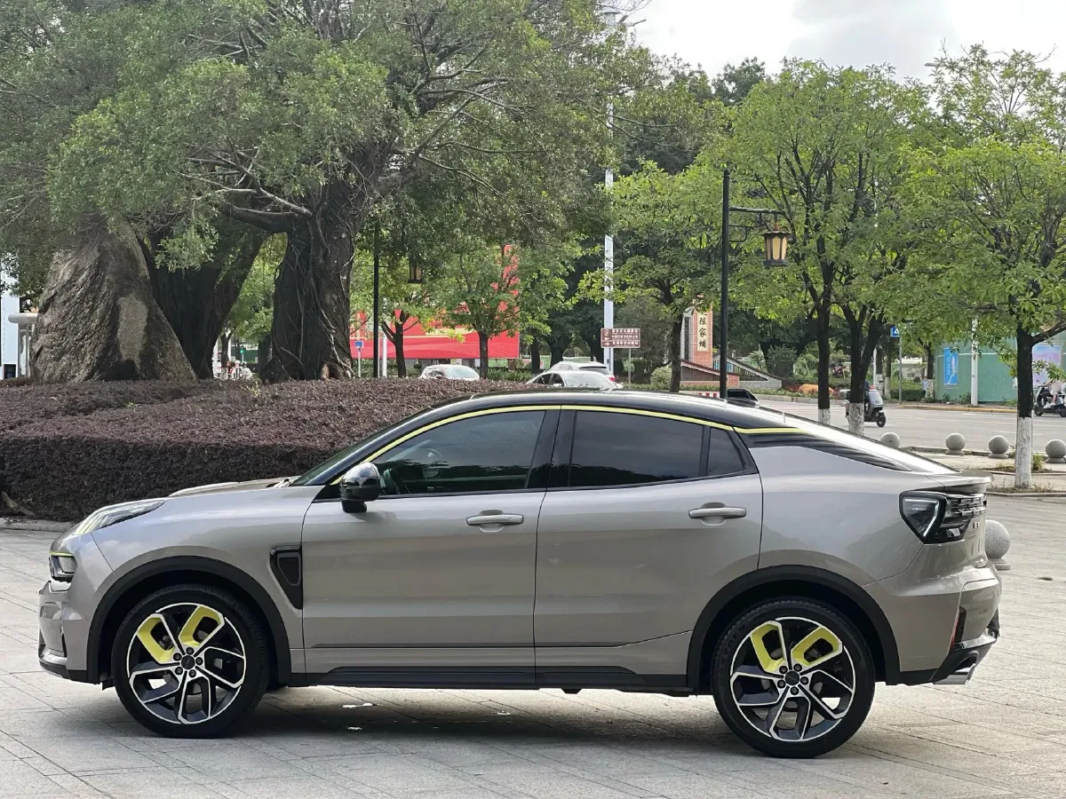 2020 LYNK&CO 05 2.0T 254HP L4 8AT,autocango,china used car exporter,china ev exporter,chinese used car exporter,chinese used ev exporter