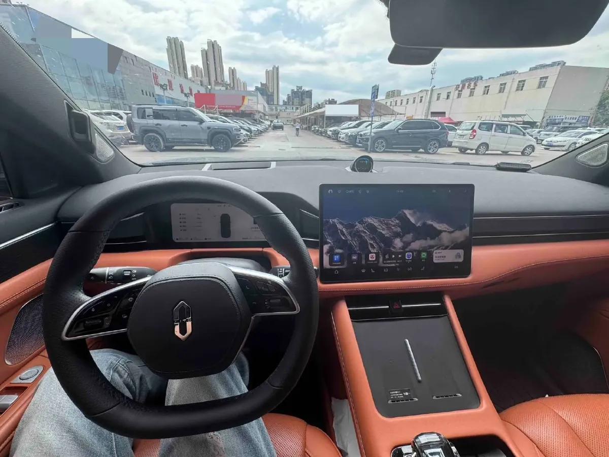 2024 AITO AITO M7 1.5T 152HP L4 REEV 42KWH,autocango,china used car exporter,china ev exporter,chinese used car exporter,chinese used ev exporter