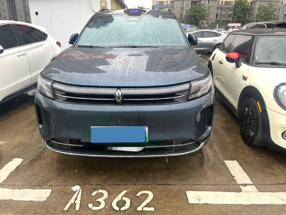 2024 AITO AITO M7 1.5T 152HP L4 REEV 42KWH,autocango,china used car exporter,china ev exporter,chinese used car exporter,chinese used ev exporter