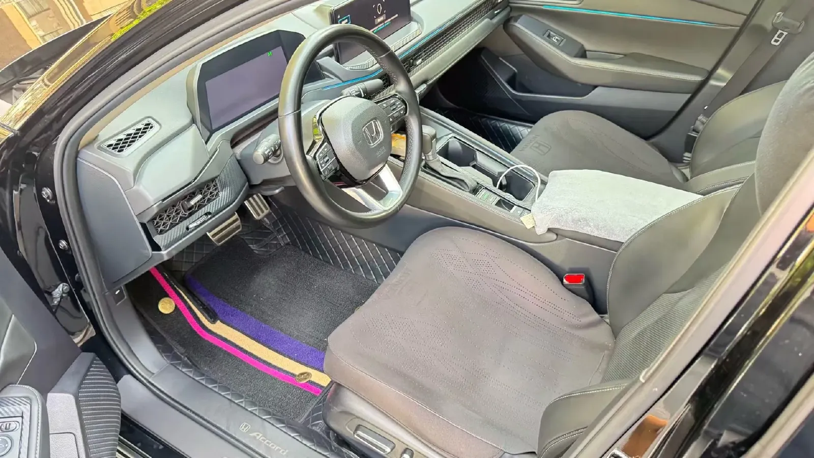 2023 Kia Sportage 2.0L 150HP L4 6AT Hybrid,autocango,china used car exporter,china ev exporter,chinese used car exporter,chinese used ev exporter