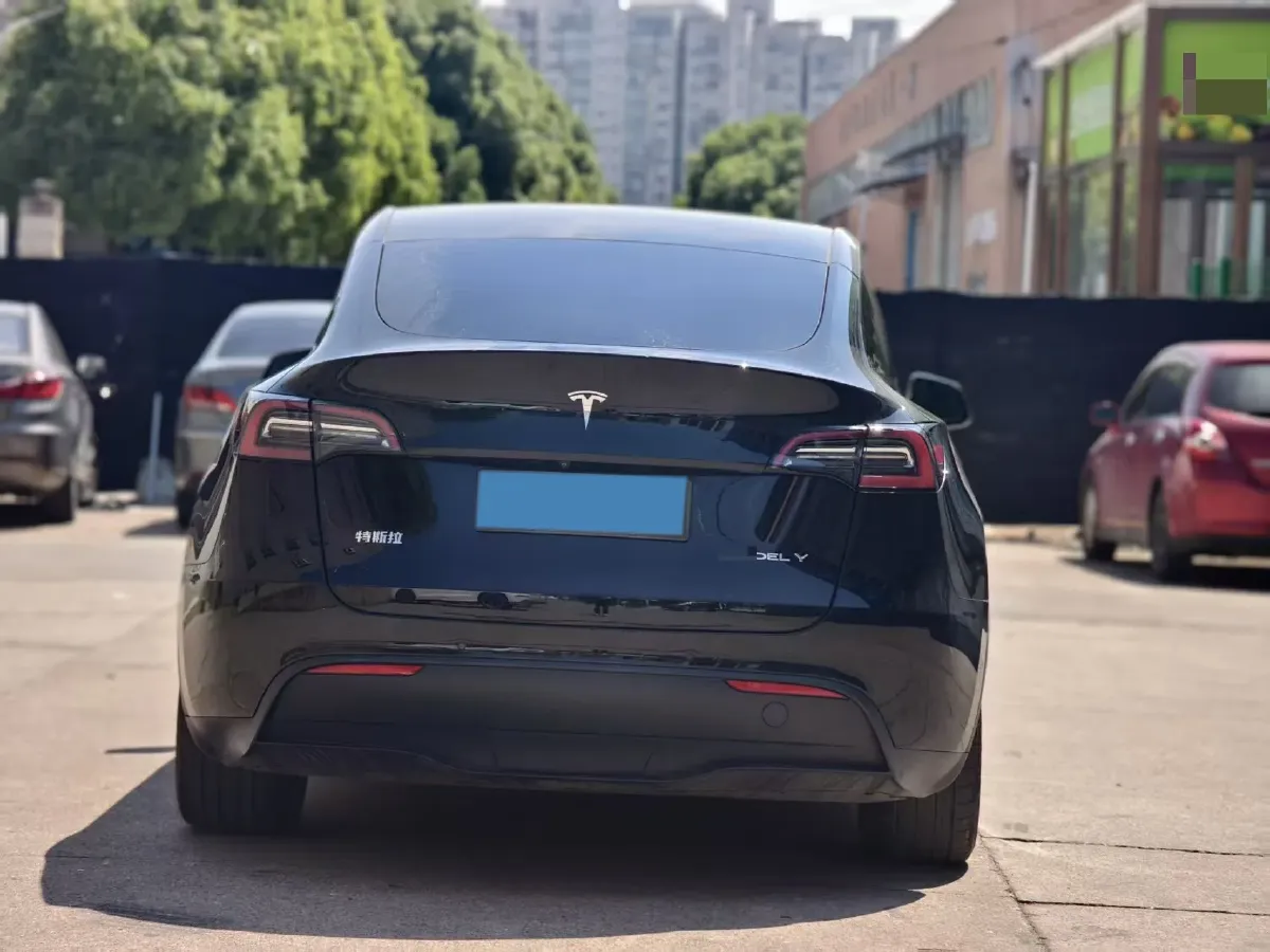 2022 BMW 3 Series 2.0T 184HP L4 8AT,autocango,china used car exporter,china ev exporter,chinese used car exporter,chinese used ev exporter