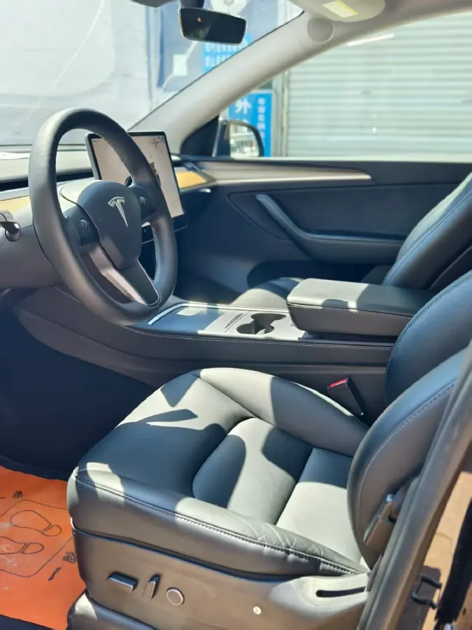 2022 BMW 3 Series 2.0T 184HP L4 8AT,autocango,china used car exporter,china ev exporter,chinese used car exporter,chinese used ev exporter