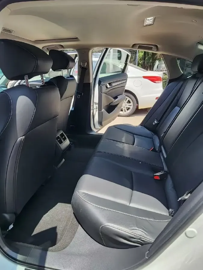 2019 Honda Inspire 1.5T 194HP L4 CVT,autocango,china used car exporter,china ev exporter,chinese used car exporter,chinese used ev exporter