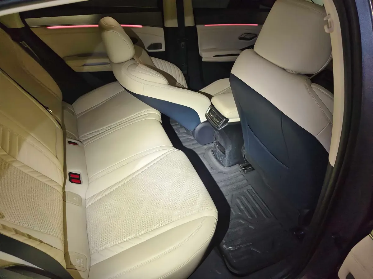 2024 BYD Qin Plus 1.5L 110HP L4 E-CVT PHEV 18.32KWH,autocango,china used car exporter,china ev exporter,chinese used car exporter,chinese used ev exporter