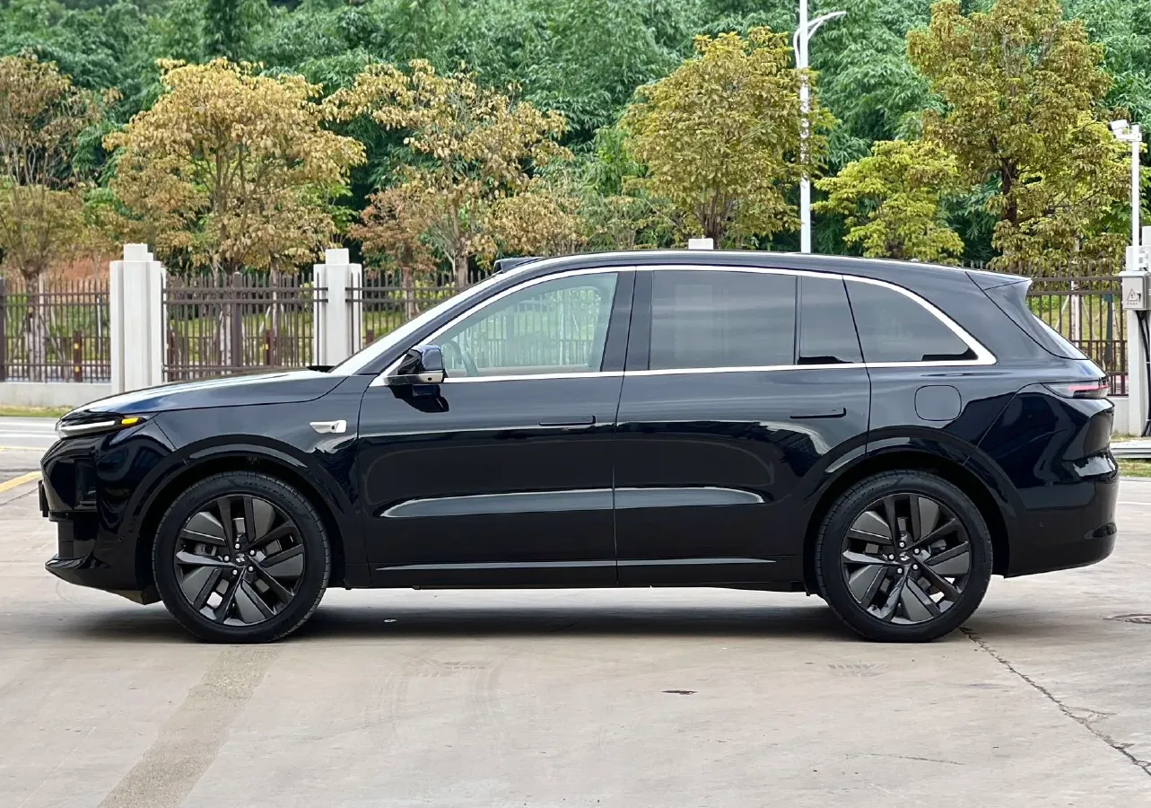 2024 Li L6 Range Extended 154HP L4 REEV 36.8KWH,autocango,china used car exporter,china ev exporter,chinese used car exporter,chinese used ev exporter