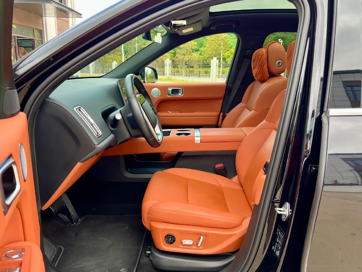 2024 Li L6 Range Extended 154HP L4 REEV 36.8KWH,autocango,china used car exporter,china ev exporter,chinese used car exporter,chinese used ev exporter