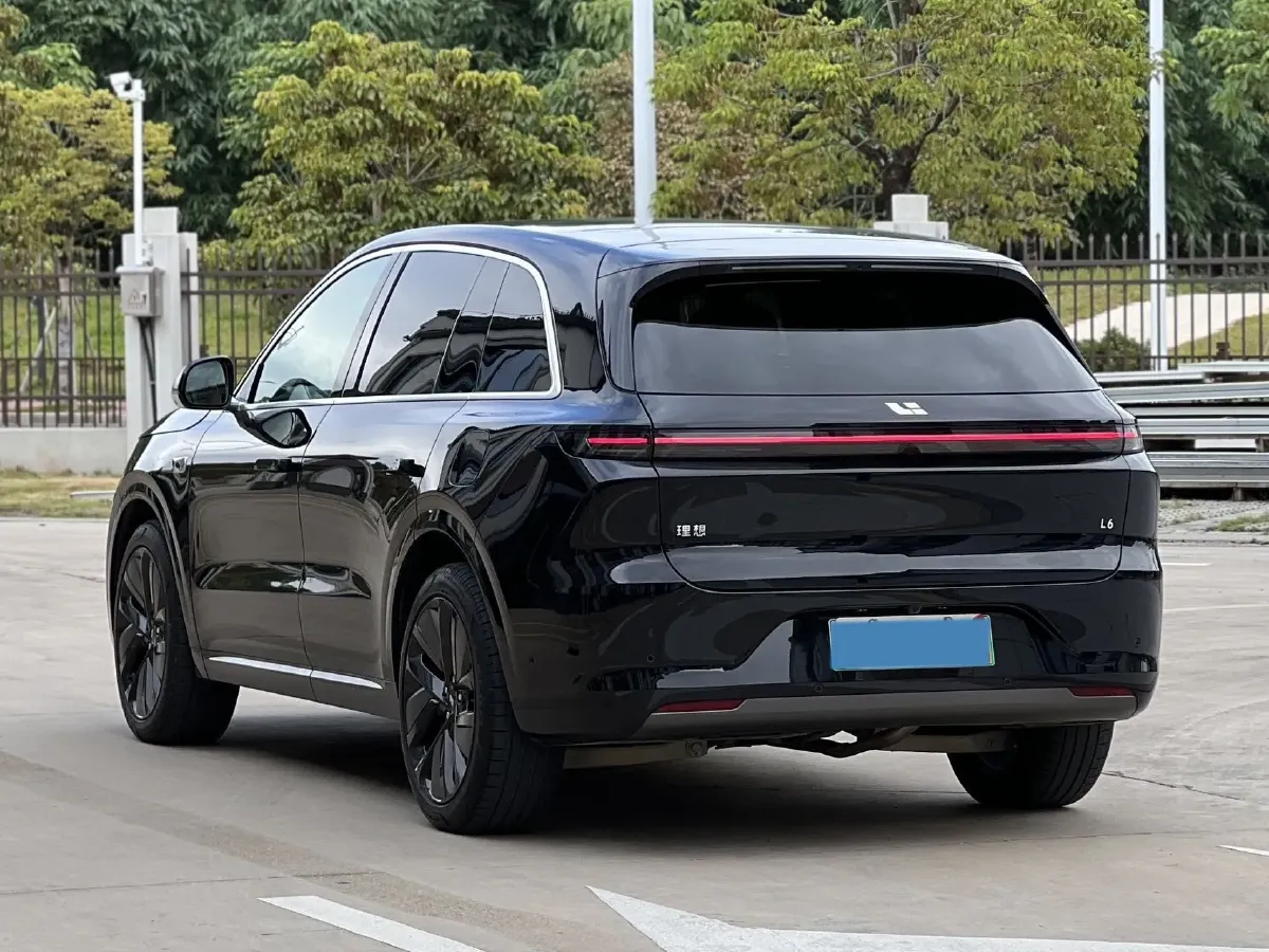 2024 Li L6 Range Extended 154HP L4 REEV 36.8KWH,autocango,china used car exporter,china ev exporter,chinese used car exporter,chinese used ev exporter