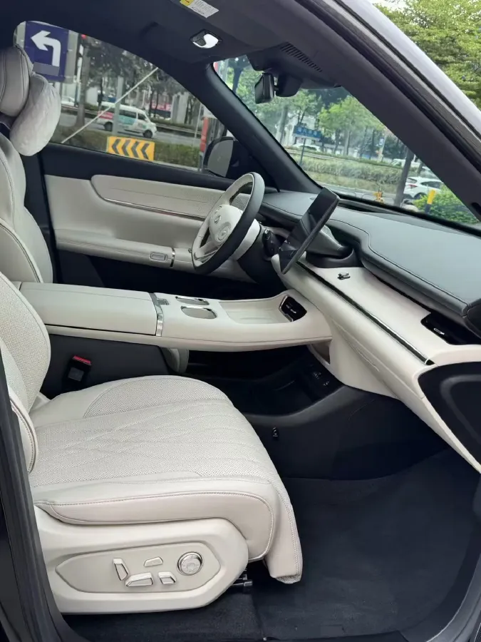 2025 ChangAn QiYuan Q07 1.5T 150HP L4 E-CVT PHEV,autocango,china used car exporter,china ev exporter,chinese used car exporter,chinese used ev exporter