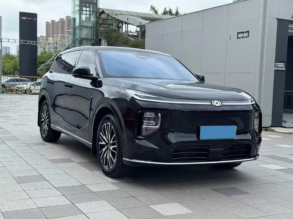 2025 ChangAn QiYuan Q07 1.5T 150HP L4 E-CVT PHEV,autocango,china used car exporter,china ev exporter,chinese used car exporter,chinese used ev exporter