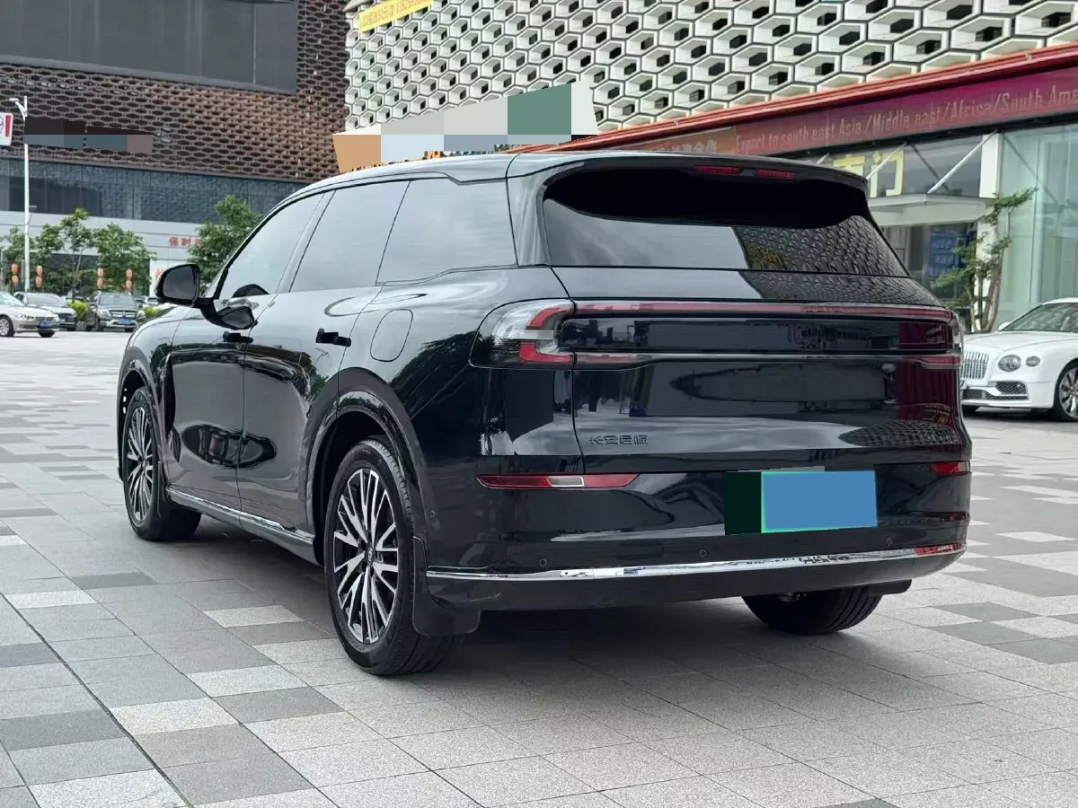 2025 ChangAn QiYuan Q07 1.5T 150HP L4 E-CVT PHEV,autocango,china used car exporter,china ev exporter,chinese used car exporter,chinese used ev exporter