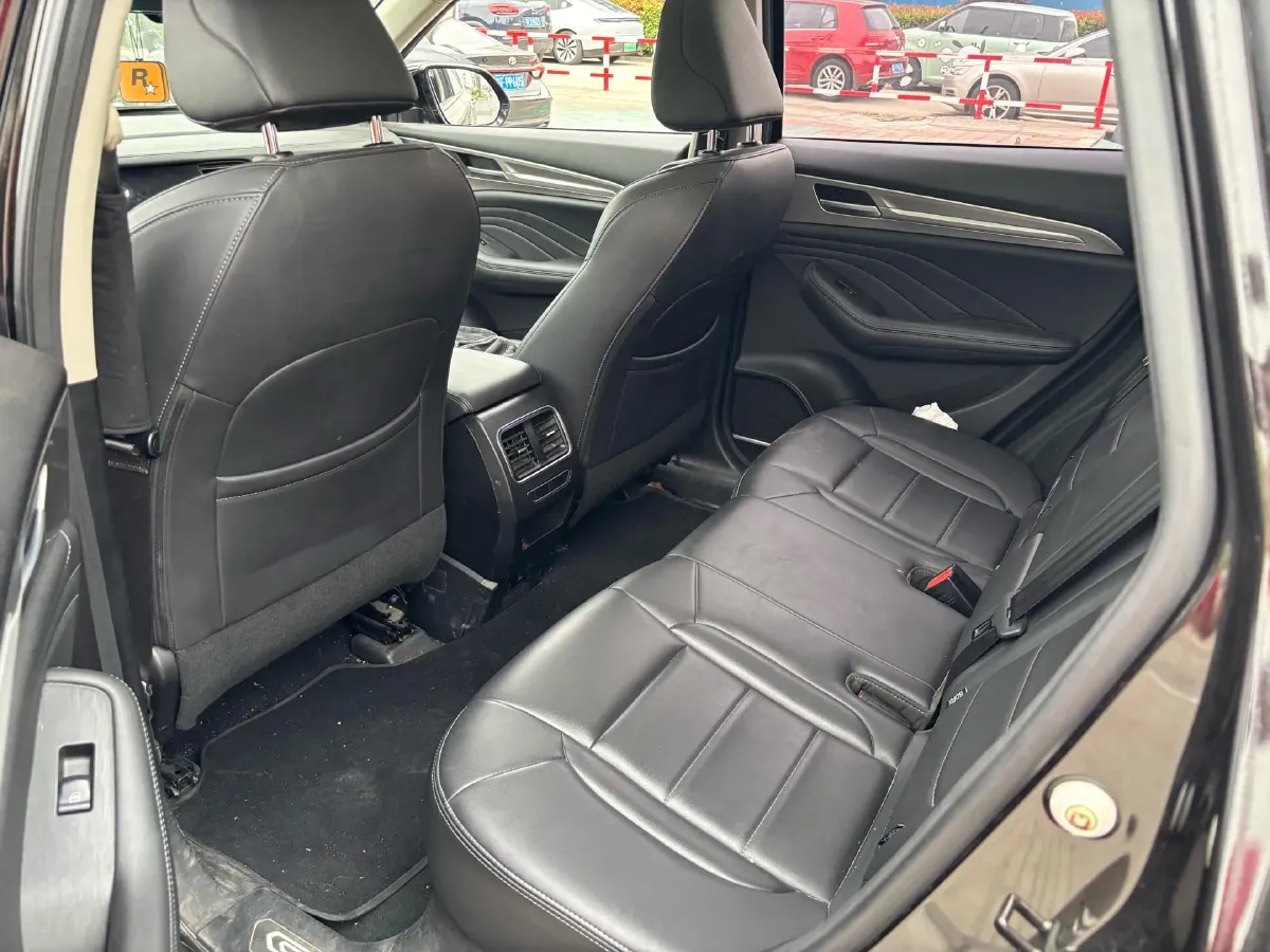 2020 Haval F7 1.5T 169HP L4 7DCT,autocango,china used car exporter,china ev exporter,chinese used car exporter,chinese used ev exporter