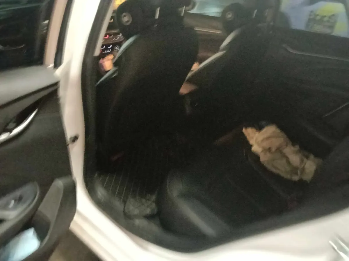 2021 Buick Excelle 1.5L 113HP L4 6AT,autocango,china used car exporter,china ev exporter,chinese used car exporter,chinese used ev exporter