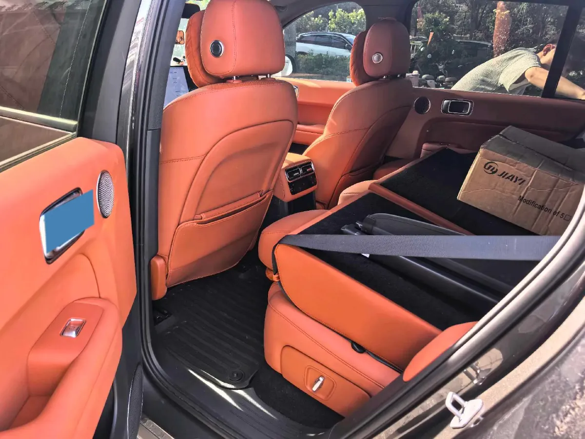 2024 Li L6 Range Extended 154HP L4 REEV 36.8KWH,autocango,china used car exporter,china ev exporter,chinese used car exporter,chinese used ev exporter