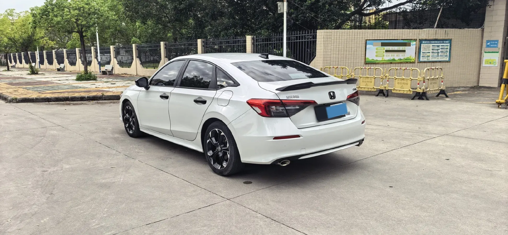 2022 Honda Civic 1.5T 182HP L4 CVT,autocango,china used car exporter,china ev exporter,chinese used car exporter,chinese used ev exporter