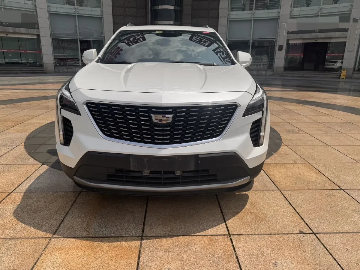 2021 Cadillac XT4 2.0T 237HP L4 9AT,autocango,china used car exporter,china ev exporter,chinese used car exporter,chinese used ev exporter