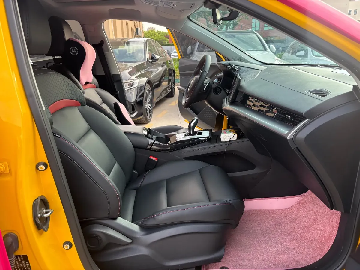2022 MG 5 1.5T 173HP L4 7DCT,autocango,china used car exporter,china ev exporter,chinese used car exporter,chinese used ev exporter