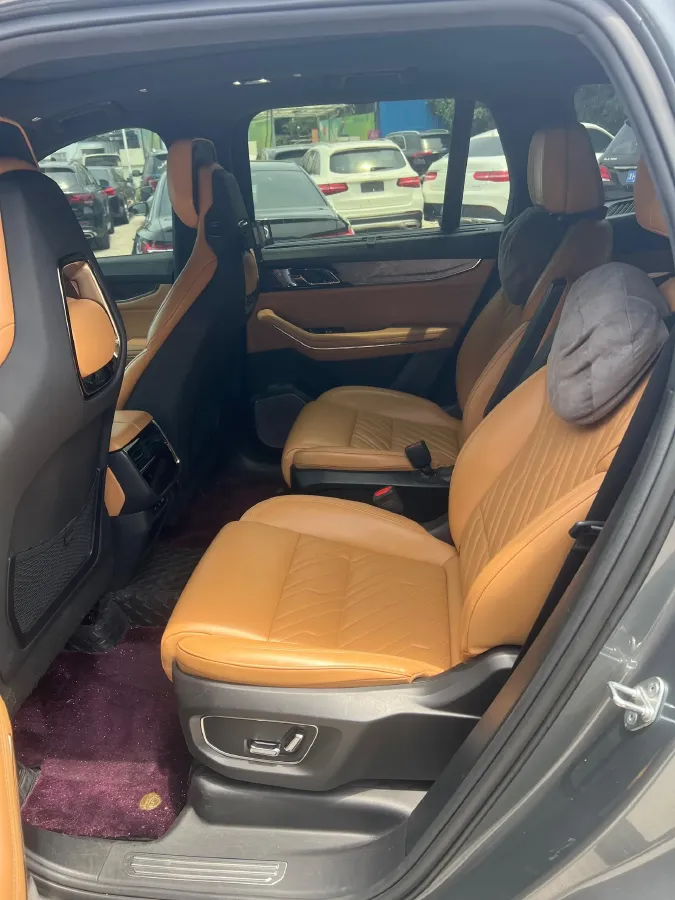 2021 Kia Carnival 2.0T 233HP L4 8AT,autocango,china used car exporter,china ev exporter,chinese used car exporter,chinese used ev exporter
