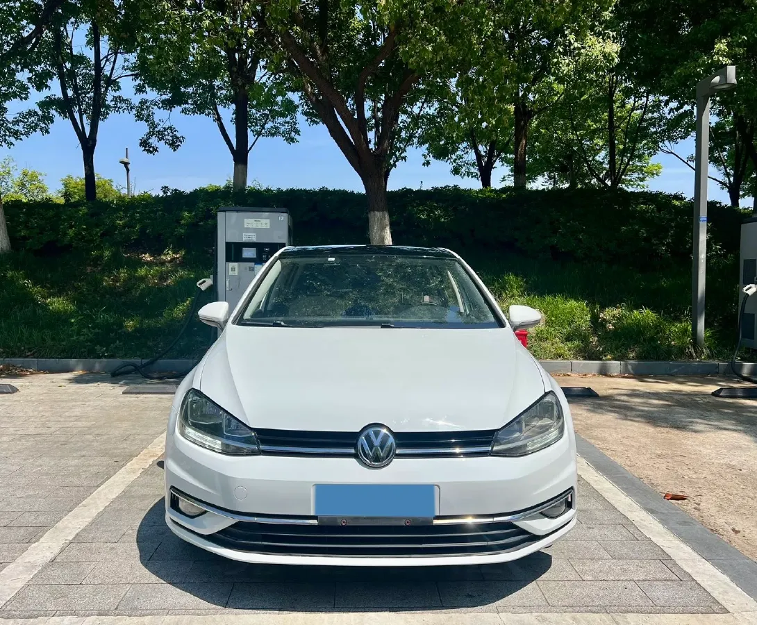 2018 Volkswagen Golf 1.4T 131HP L4 7DCT,autocango,china used car exporter,china ev exporter,chinese used car exporter,chinese used ev exporter