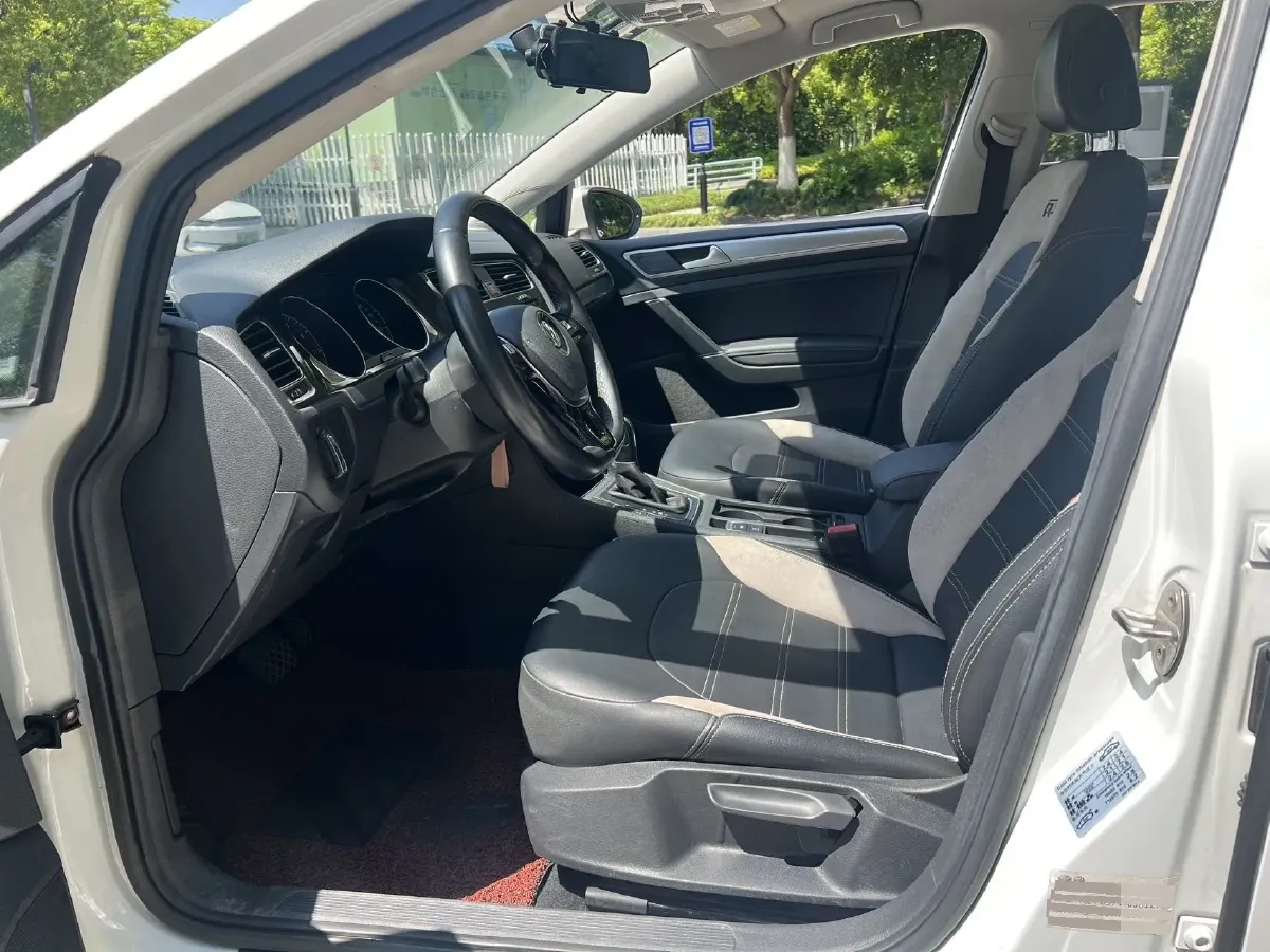 2018 Volkswagen Golf 1.4T 131HP L4 7DCT,autocango,china used car exporter,china ev exporter,chinese used car exporter,chinese used ev exporter