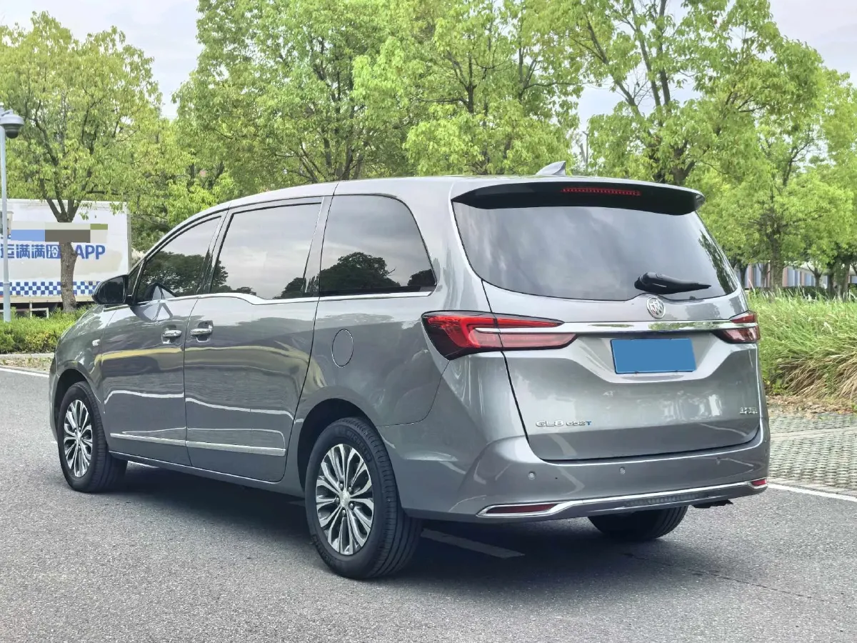 2022 Buick GL8 2.0T 237HP L4 9AT,autocango,china used car exporter,china ev exporter,chinese used car exporter,chinese used ev exporter