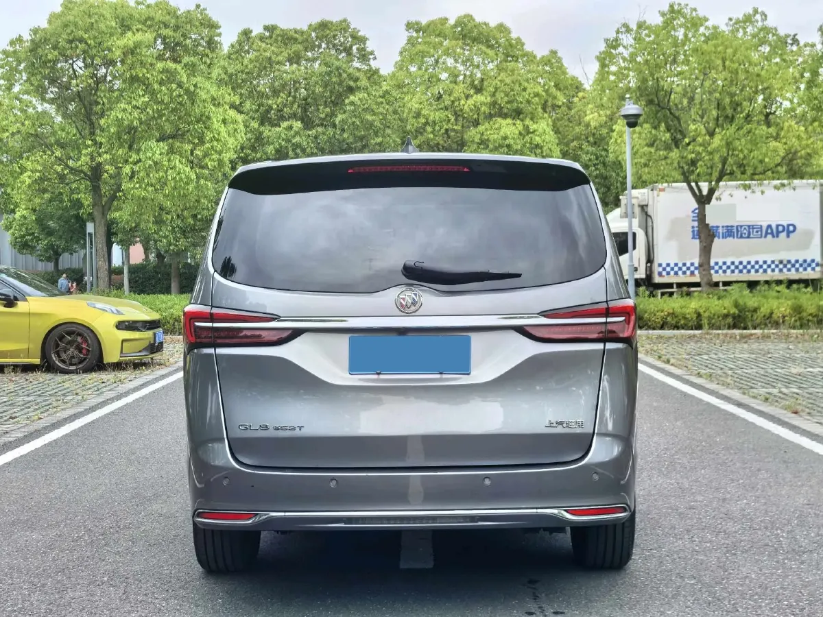 2022 Buick GL8 2.0T 237HP L4 9AT,autocango,china used car exporter,china ev exporter,chinese used car exporter,chinese used ev exporter