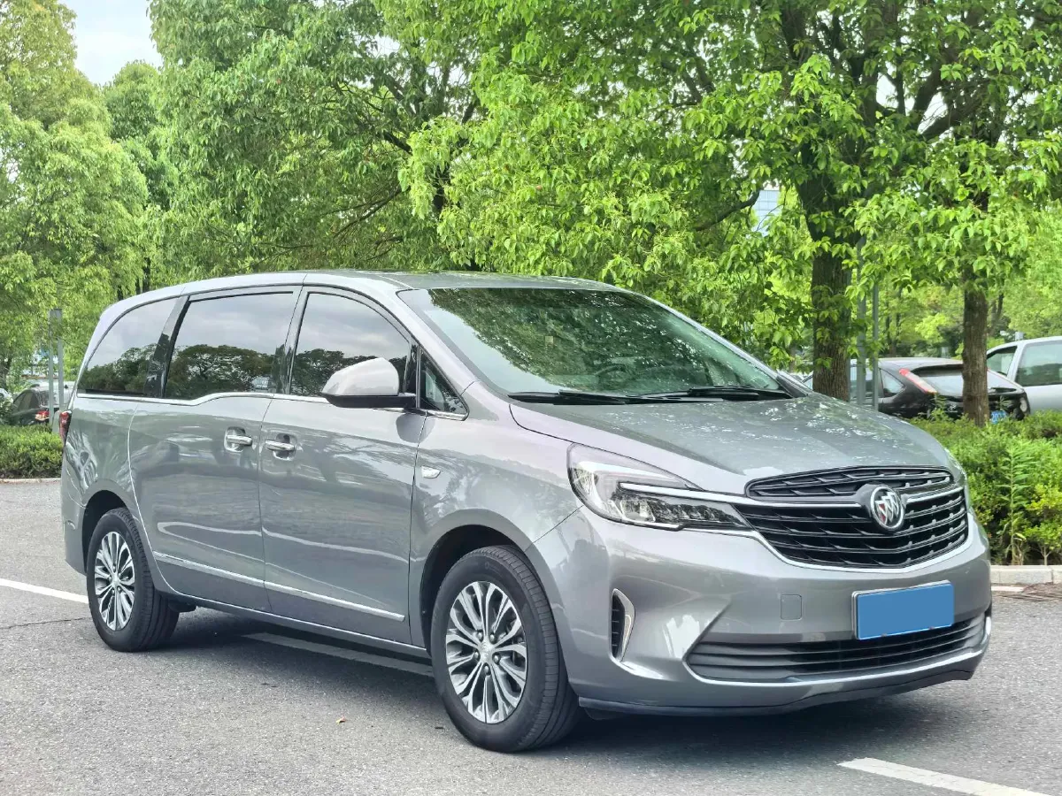 2022 Buick GL8 2.0T 237HP L4 9AT,autocango,china used car exporter,china ev exporter,chinese used car exporter,chinese used ev exporter