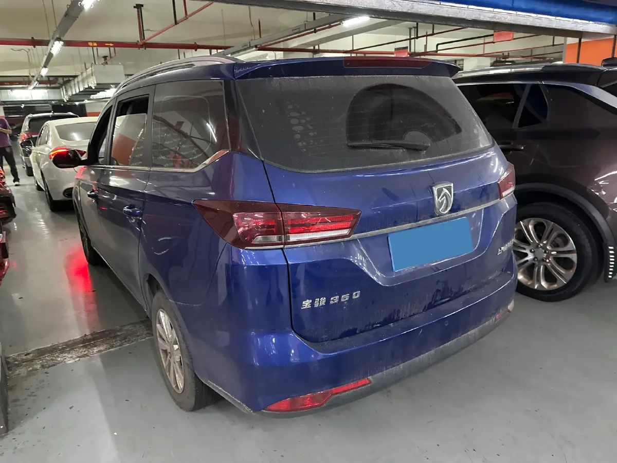 2018 BaoJun 360 1.5L 112HP L4 6MT,autocango,china used car exporter,china ev exporter,chinese used car exporter,chinese used ev exporter