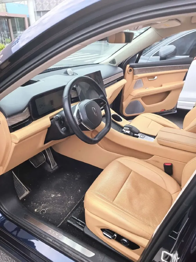 2022 JMC YuHu 7 2.0T 141HP L4 8AT,autocango,china used car exporter,china ev exporter,chinese used car exporter,chinese used ev exporter