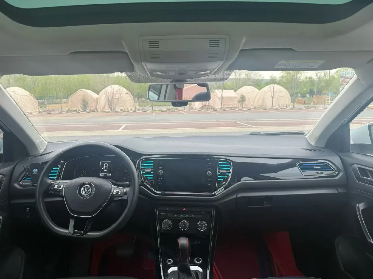2018 Volkswagen Touran 1.4T 150HP L4 7DCT,autocango,china used car exporter,china ev exporter,chinese used car exporter,chinese used ev exporter