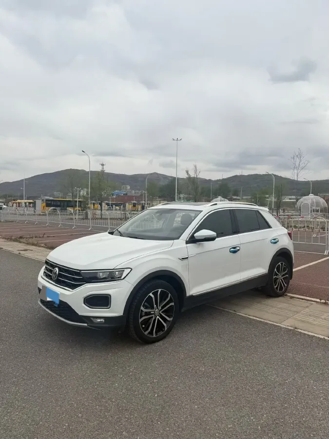 2018 Volkswagen Touran 1.4T 150HP L4 7DCT,autocango,china used car exporter,china ev exporter,chinese used car exporter,chinese used ev exporter