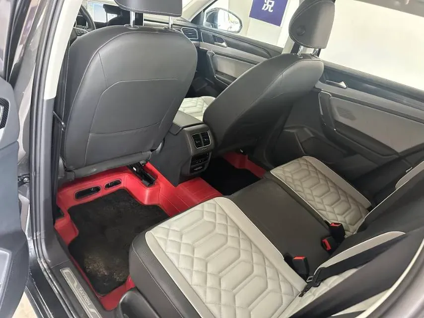 2023 Volkswagen Tayron 2.0T 186HP L4 7DCT,autocango,china used car exporter,china ev exporter,chinese used car exporter,chinese used ev exporter