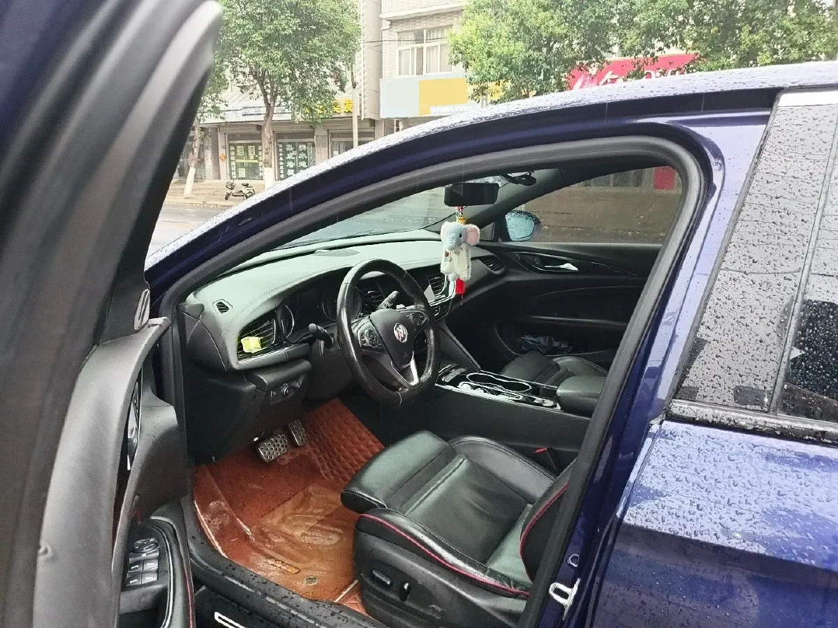 2021 Buick Regal 2.0T 237HP L4 9AT,autocango,china used car exporter,china ev exporter,chinese used car exporter,chinese used ev exporter