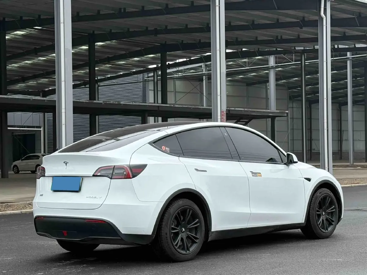 2022 Tesla Model Y BEV 60KWH,autocango,china used car exporter,china ev exporter,chinese used car exporter,chinese used ev exporter