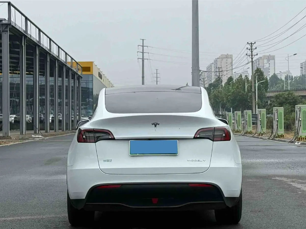 2022 Tesla Model Y BEV 60KWH,autocango,china used car exporter,china ev exporter,chinese used car exporter,chinese used ev exporter