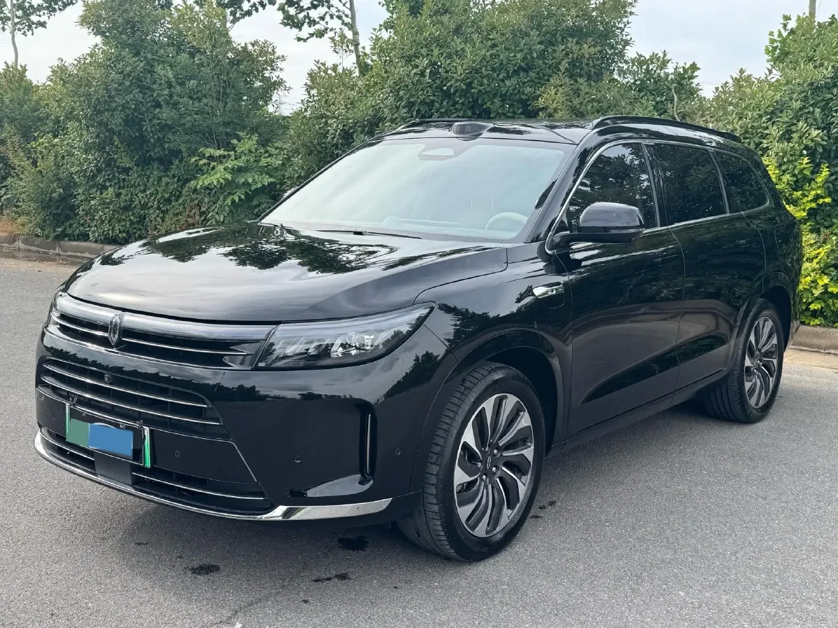 2024 AITO AITO M7 1.5T 152HP L4 REEV 40KWH,autocango,china used car exporter,china ev exporter,chinese used car exporter,chinese used ev exporter