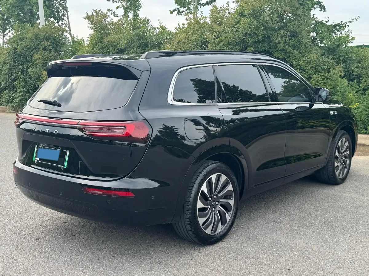 2024 AITO AITO M7 1.5T 152HP L4 REEV 40KWH,autocango,china used car exporter,china ev exporter,chinese used car exporter,chinese used ev exporter