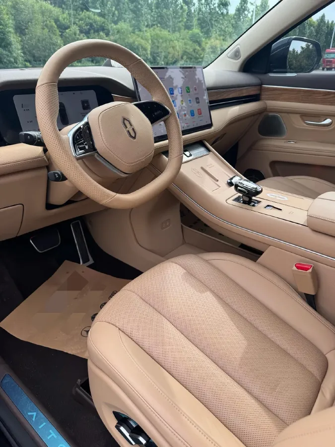 2024 AITO AITO M7 1.5T 152HP L4 REEV 40KWH,autocango,china used car exporter,china ev exporter,chinese used car exporter,chinese used ev exporter
