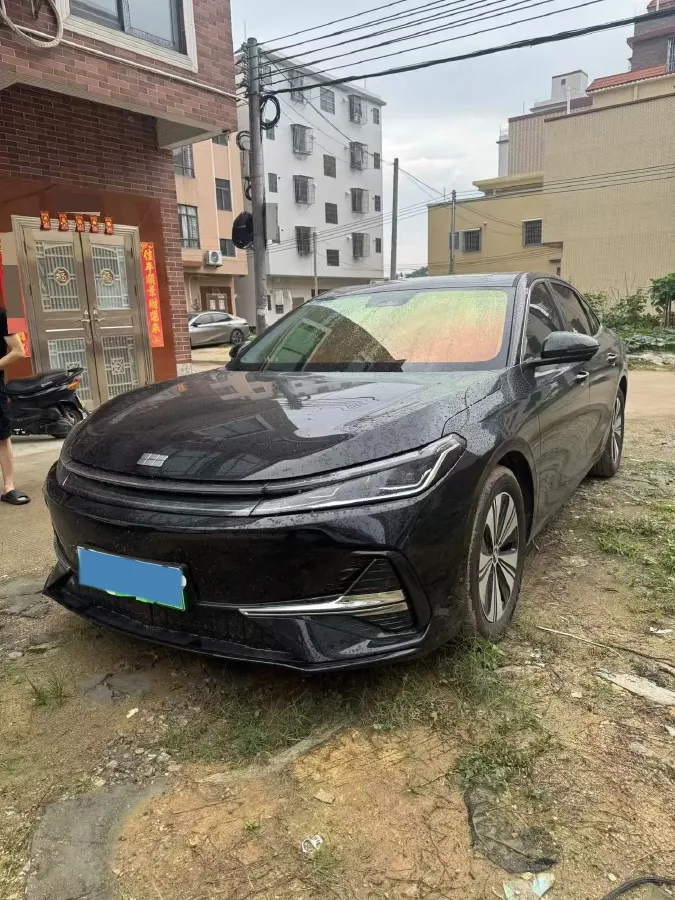 2025 Geely Galaxy A7 1.5L 112HP L4 1DHT PHEV,autocango,china used car exporter,china ev exporter,chinese used car exporter,chinese used ev exporter