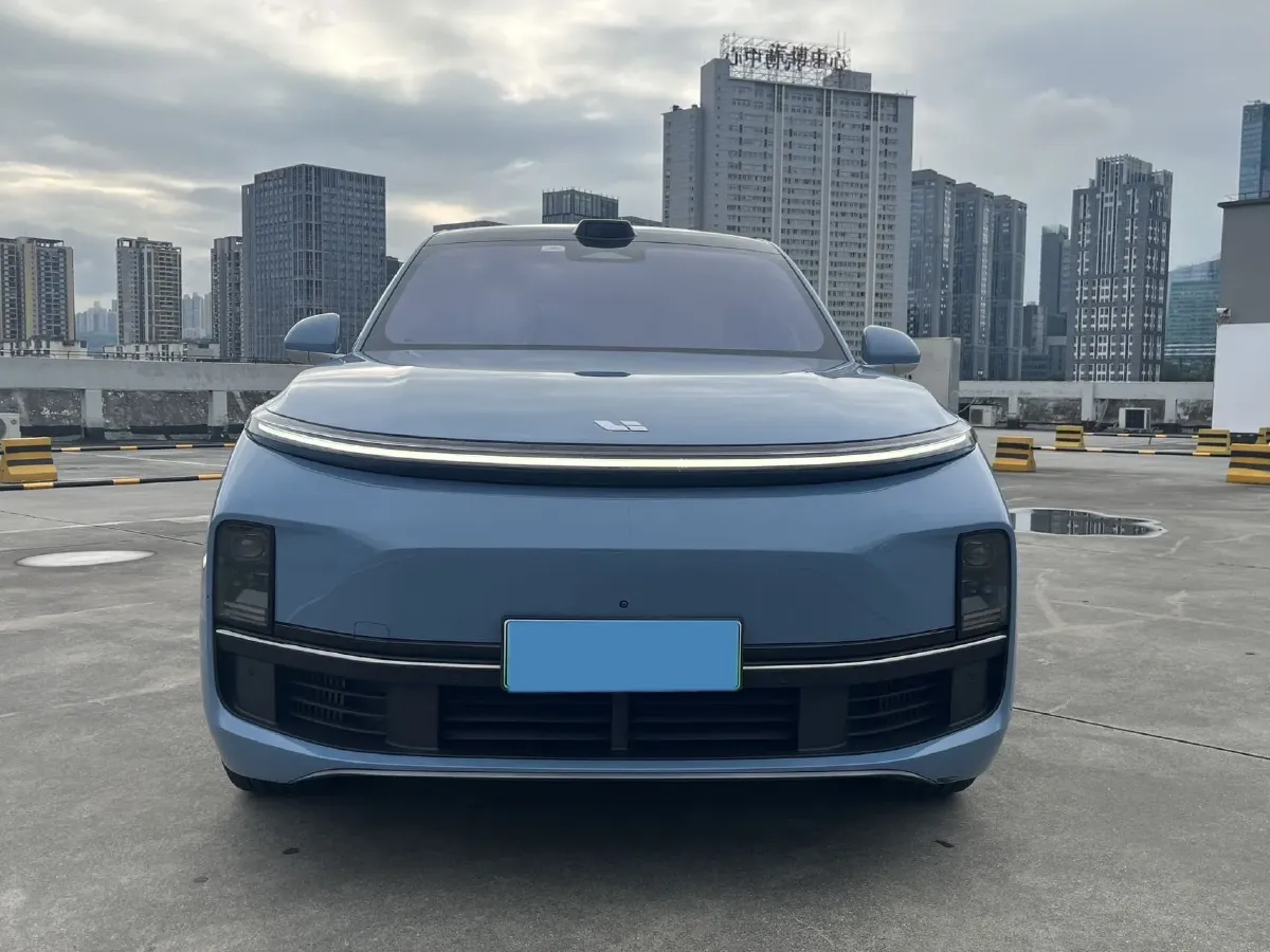 2022 Li L9 Range Extended 154HP REEV 42.6KWH,autocango,china used car exporter,china ev exporter,chinese used car exporter,chinese used ev exporter