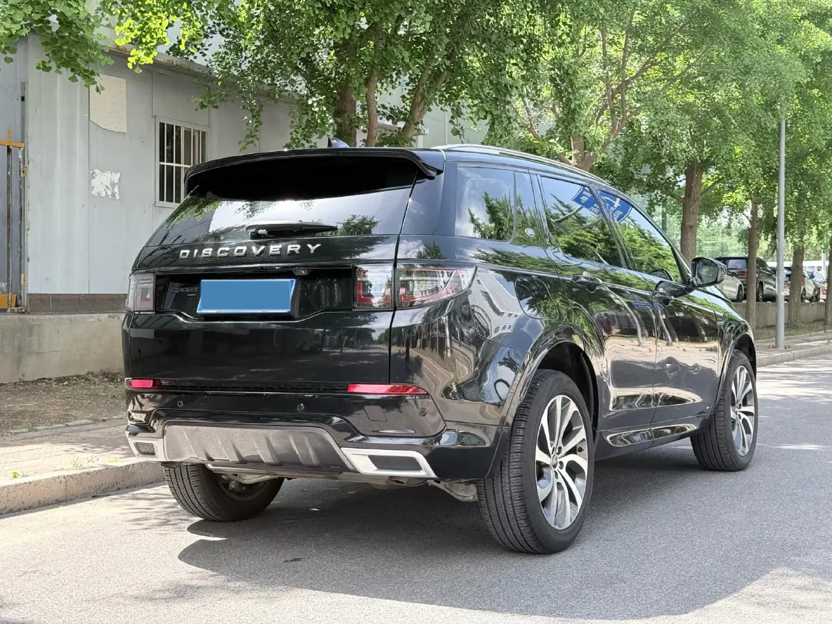 2022 Land Rover Discovery Sport 2.0T 249HP L4 9AT,autocango,china used car exporter,china ev exporter,chinese used car exporter,chinese used ev exporter