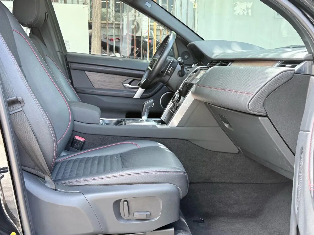 2022 Land Rover Discovery Sport 2.0T 249HP L4 9AT,autocango,china used car exporter,china ev exporter,chinese used car exporter,chinese used ev exporter