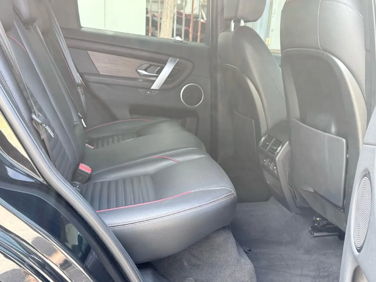 2022 Land Rover Discovery Sport 2.0T 249HP L4 9AT,autocango,china used car exporter,china ev exporter,chinese used car exporter,chinese used ev exporter