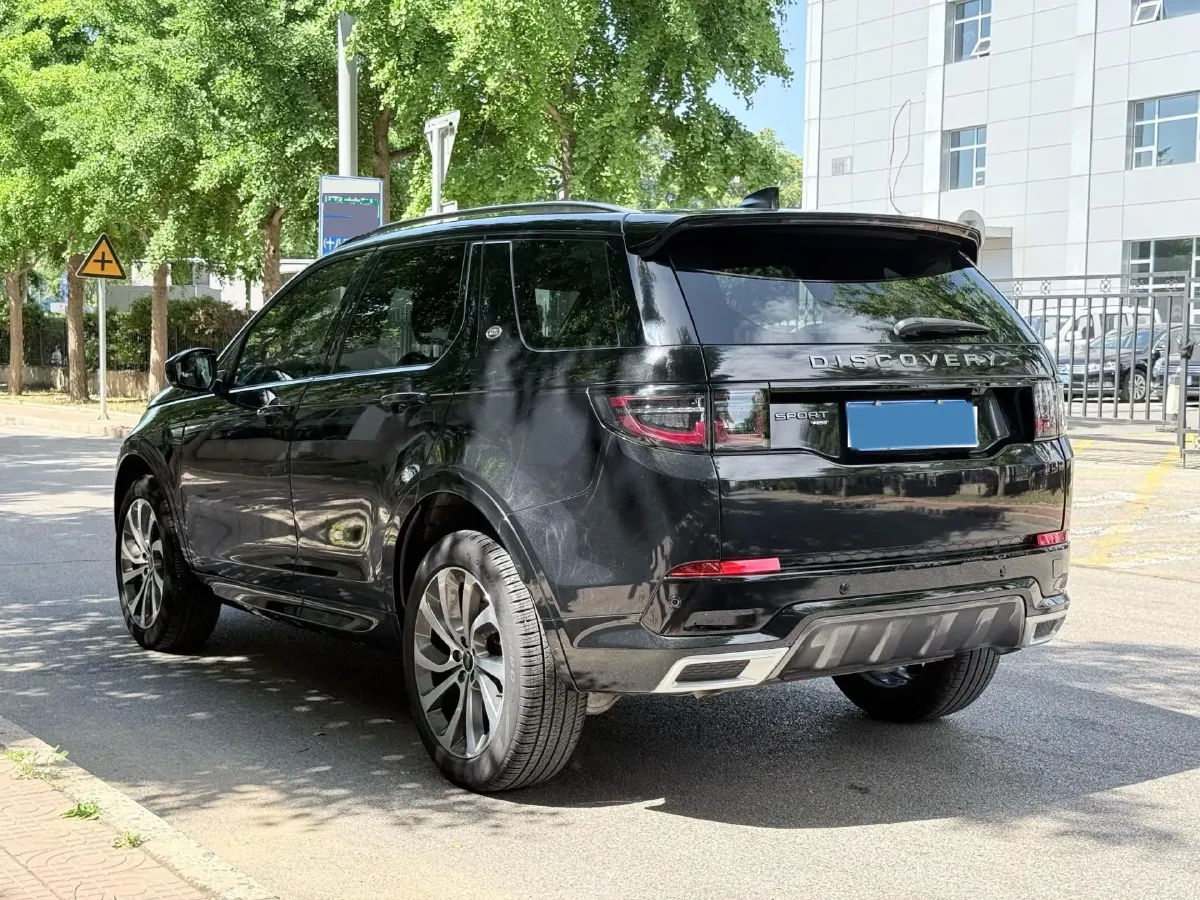2022 Land Rover Discovery Sport 2.0T 249HP L4 9AT,autocango,china used car exporter,china ev exporter,chinese used car exporter,chinese used ev exporter
