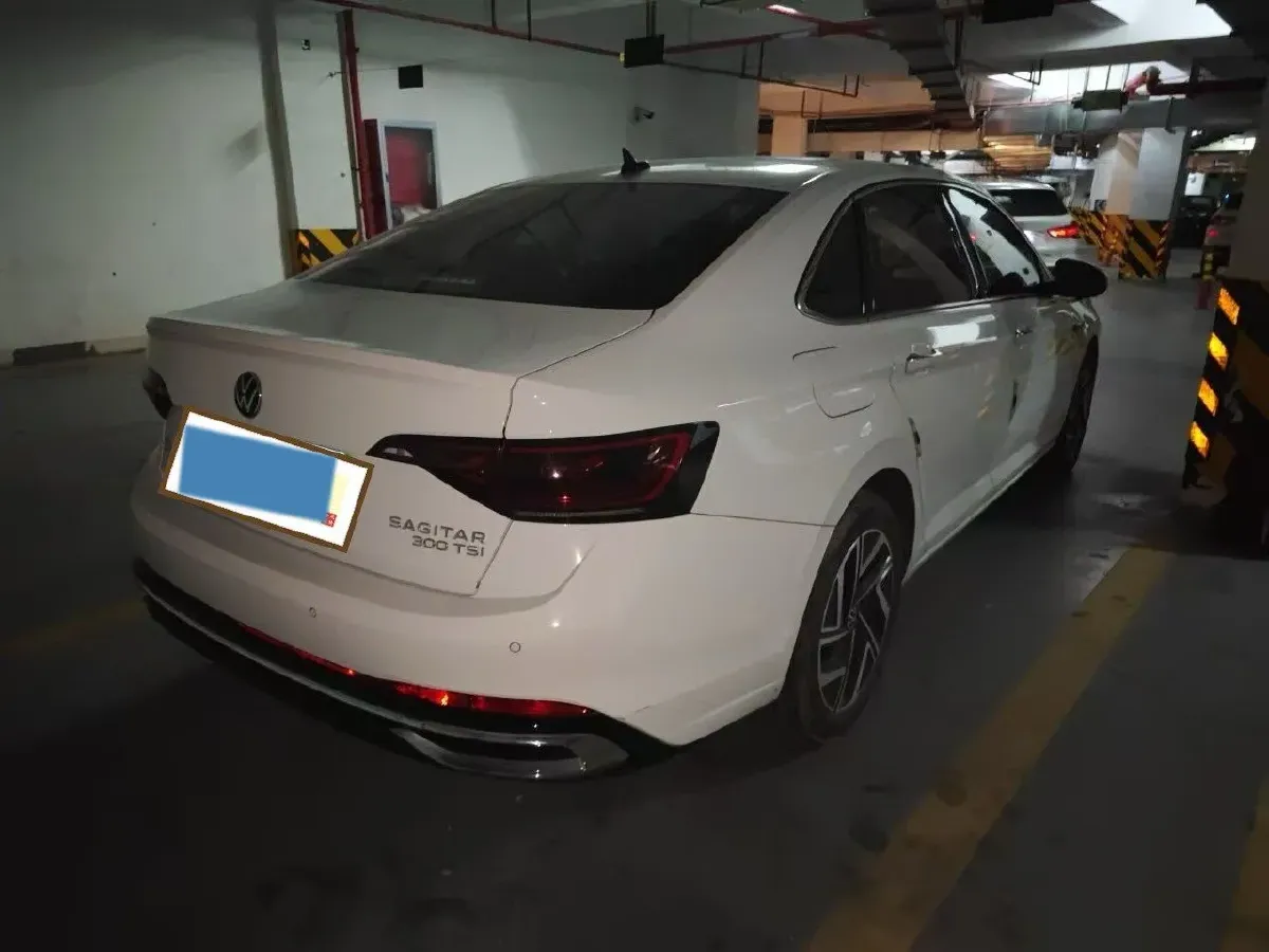 2023 Volkswagen Sagitar 1.5T 160HP L4 7DCT,autocango,china used car exporter,china ev exporter,chinese used car exporter,chinese used ev exporter