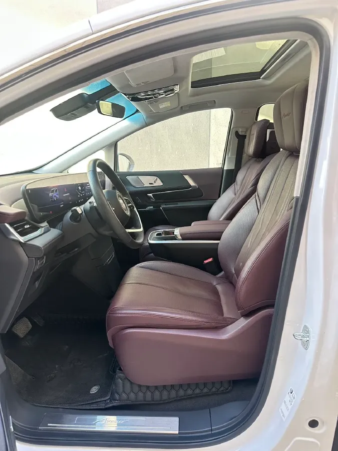 2023 Buick Century 2.0T 237HP L4 9AT,autocango,china used car exporter,china ev exporter,chinese used car exporter,chinese used ev exporter